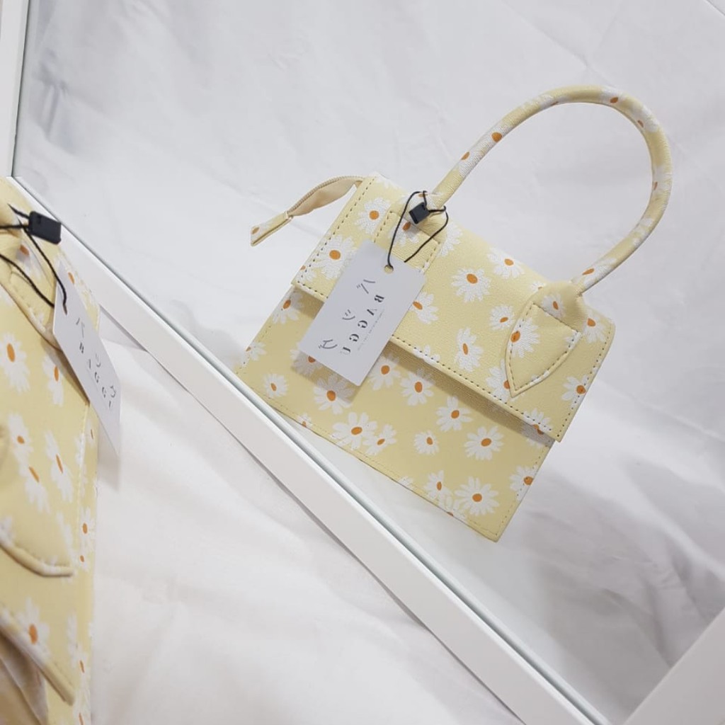 BAGGU.ID Mini Bag Daissy 2 in 1 / Mini Sling Bag 2 in 1 Flowers / Tas Slempang Mini Korea Bunga