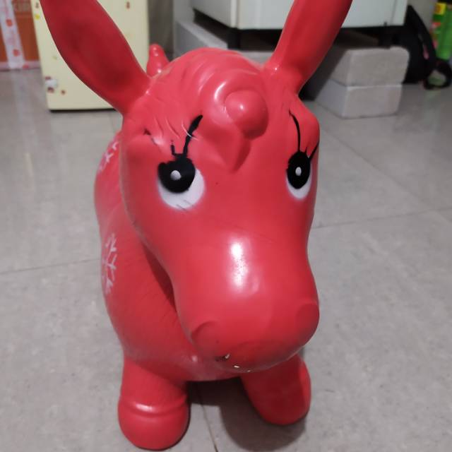 PRELOVED Mainan Anak/Mainan Karet Kuda2an
