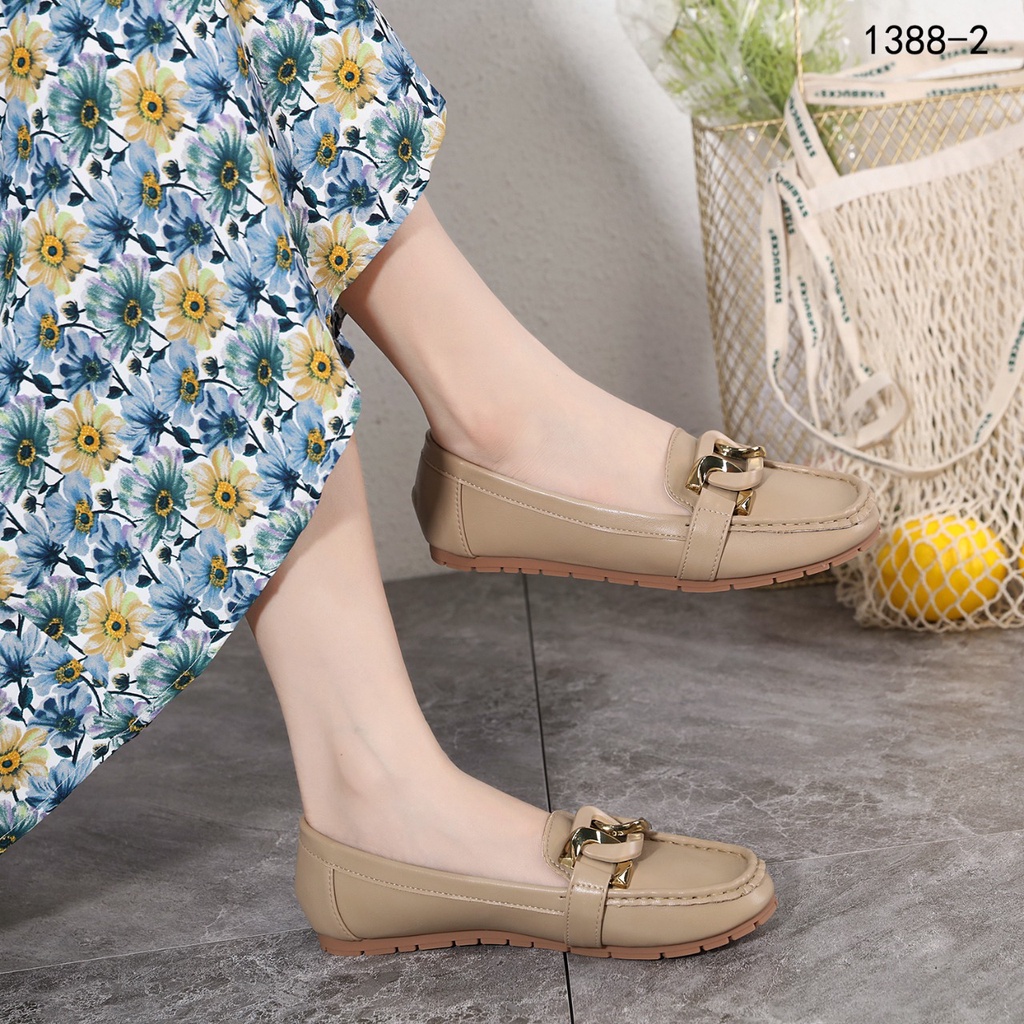 ZR Leather With Chain Flat Shoes 1388-2