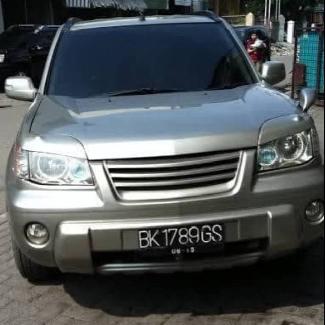 Grill Xtrail 2004 - 2005 custom garis