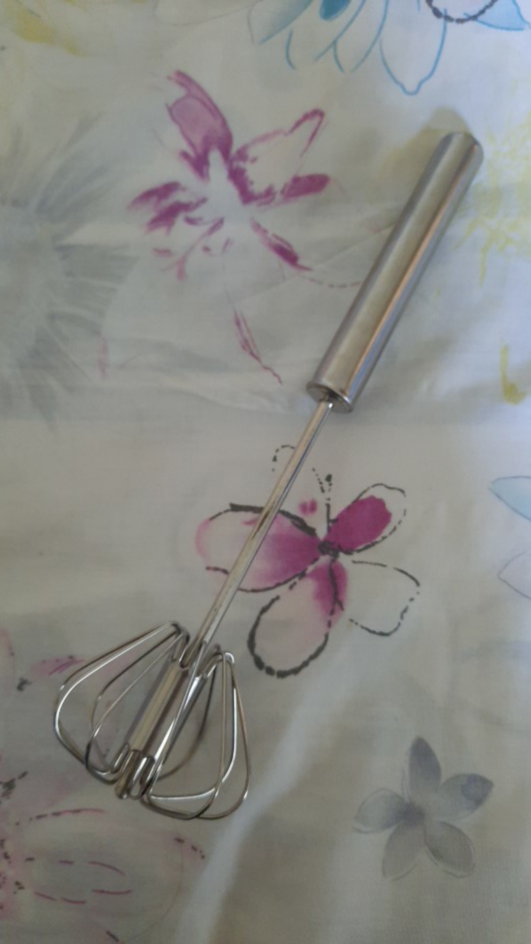 Better Beater Hand Mixer Manual Pengocok Telur Praktis