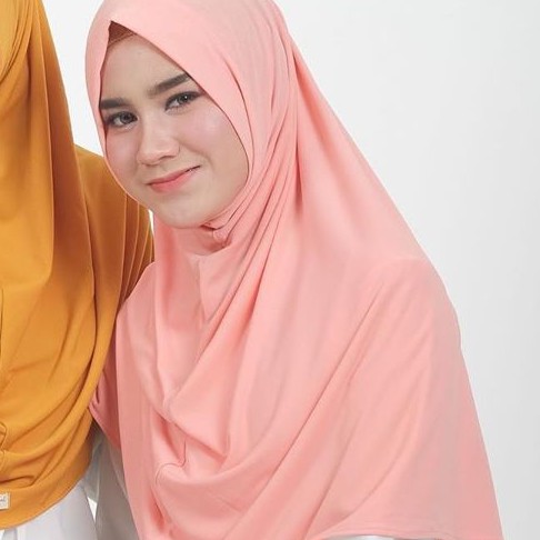 Gerai Aliyah | Bergo Kalila // bergo instan // bergo daily // bergo jersey // bergo daily jersey-Peach