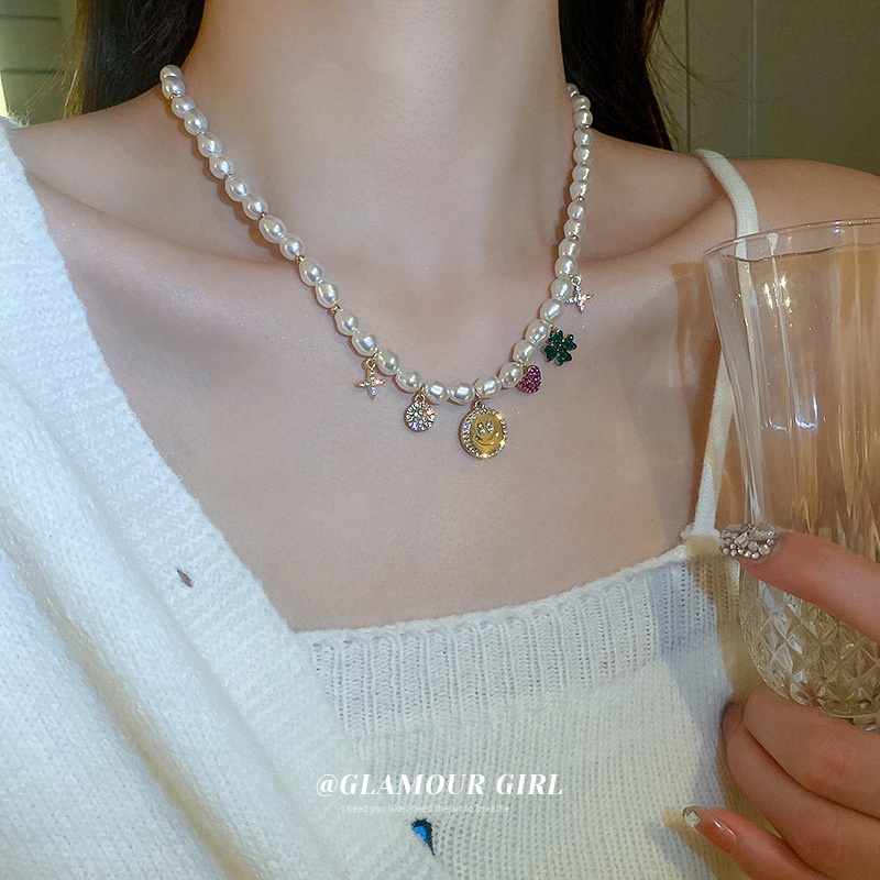 Kalung Rantai Dengan Liontin Daun Clover / Hati / Bintang / Smiley Gaya Korea Untuk Wanita