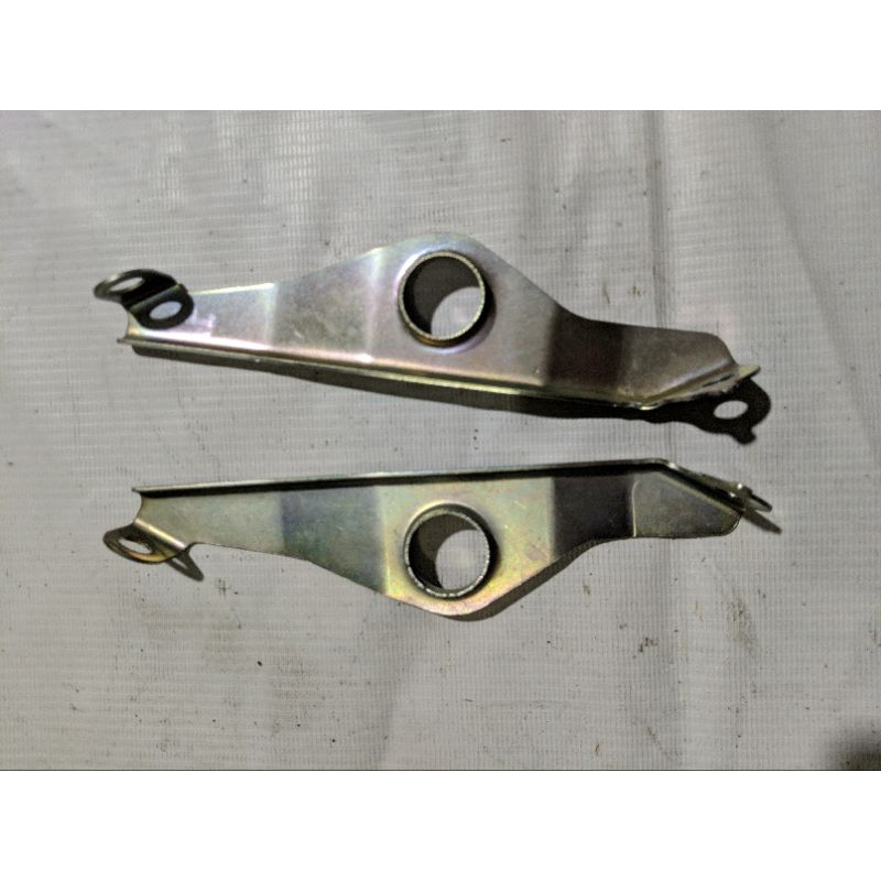 PLAT BESI DUDUKAN LAMPU DEPAN HONDA SCOOPY ORIGINAL