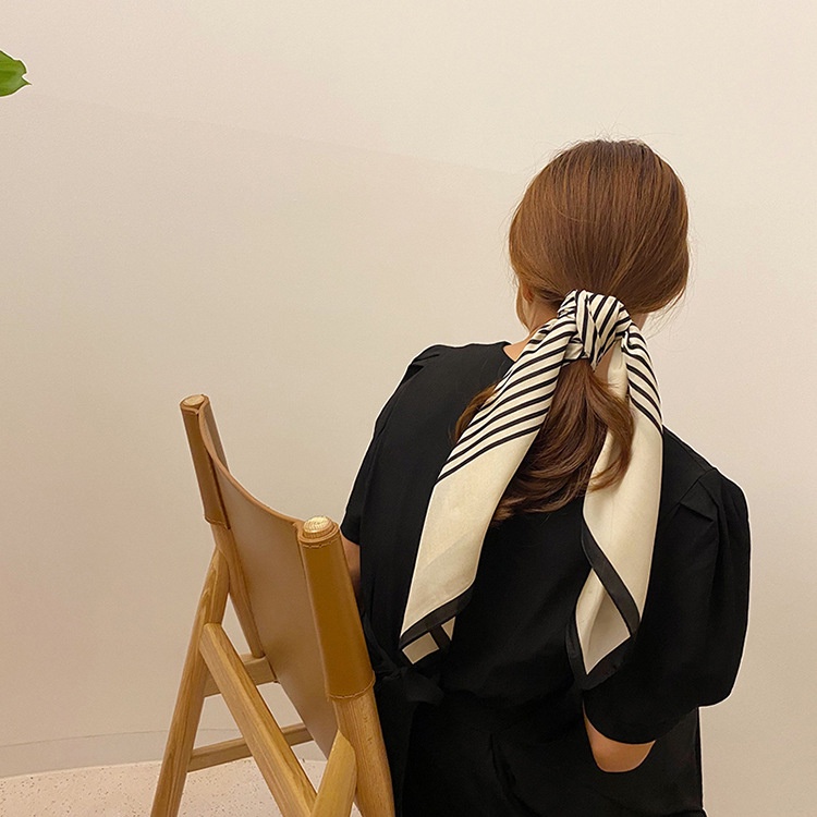 SYAL SUTRA SATIN PRANCIS RETRO GARIS STRIP SELENDANG SCARF SILK RIBBON WANITA IKAT RAMBUT LEHER KOREA FRENCH PANJANG TWILLY MOTIF HITAM PUTIH