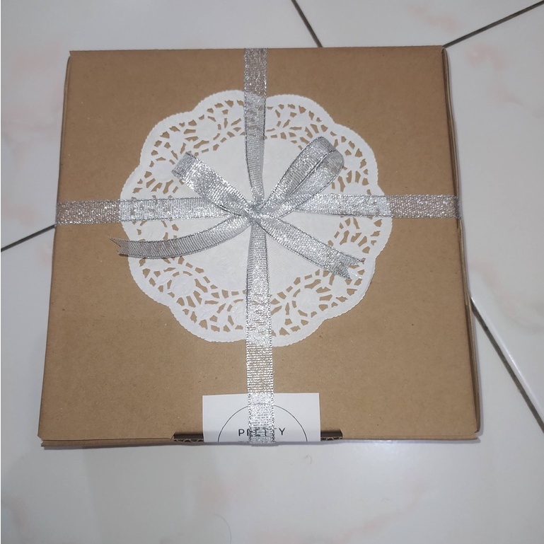 HAMPERS HIJAB MURAH HAMPERS RAMADHAN LEBARAN IDUL FITRI KADO ULANG TAHUN WISUDA SEMPRO PERNIKAHAN GIFTBOX BINGKISAN PARCEL LEBARAN