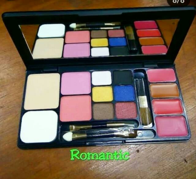 Make Up Makeup Kit Viva Cosmetics Classic Romantic Fantasia Bedak Eyeshadow Blush On Lipstick