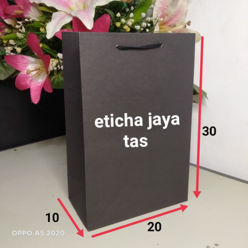 paperbag/tas kertas hitam souvenir P20xL10xT30