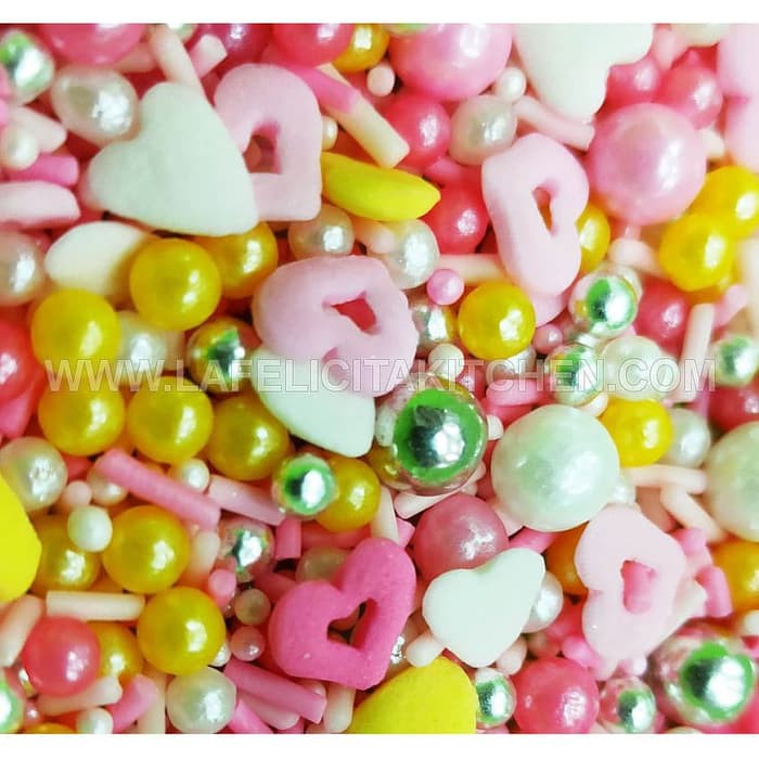 

SPRINKLE PINK VALENTINE mix HEART LOVE HATI ULTAH ANAK TOPPER HIASAN DEKORASI TABURAN DONUT KUE SWEET COKLAT PERMEN MANIS