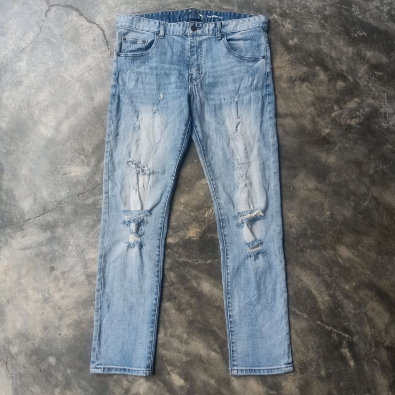 saint laurent ysl second