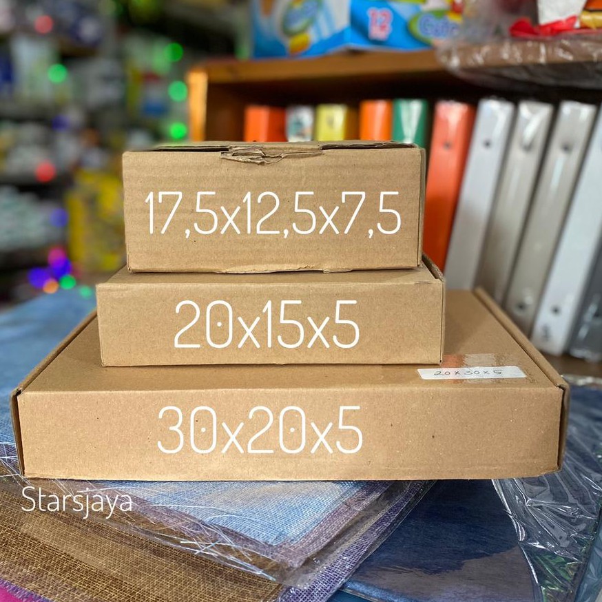 

Dus Die Cut Polos 20 x 15 x 5, Box Cake Kue, Kotak Packaging, Kardus