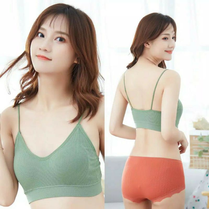 [IMPORT] Bra Sporty Tanpa Kawat BH BEHA Bahan Halus Pakaian Dalam bralette Push Up Elastis Busa