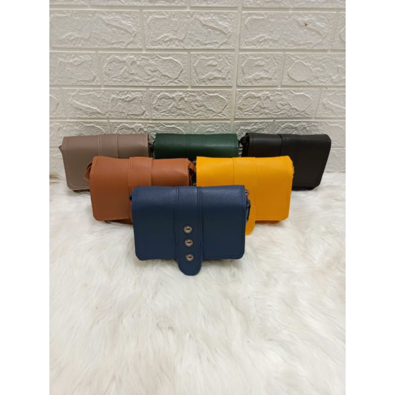 A-ZAHRA CROSSBODY TAS SELEMPANG BISA JINJING  RUANG BAHAN TEBAL