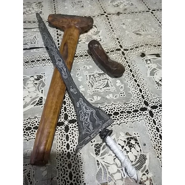 keris brojol patrem