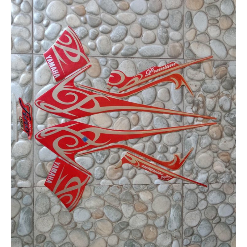 stiker sticker striping motor yamaha fino premium 2016 merah