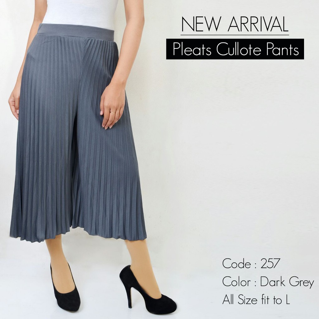 CELANA KULOT PENDEK 7/8 257 PLISKET PLEATS PANTS-dark grey
