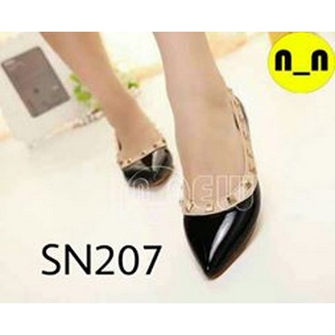 X207 FLAT VALENTINO KW HITAM