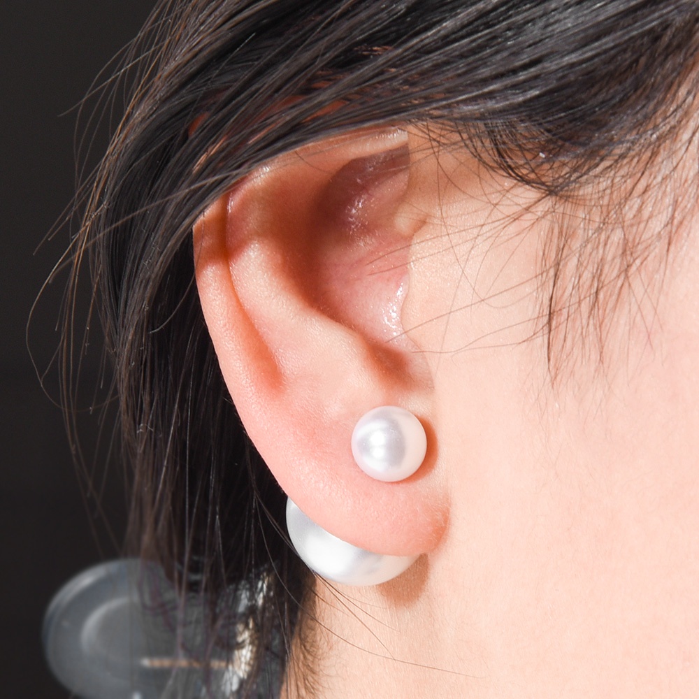 1 Pasang Anting Stud Mutiara Dua Sisi Warna Putih Untuk Wanita