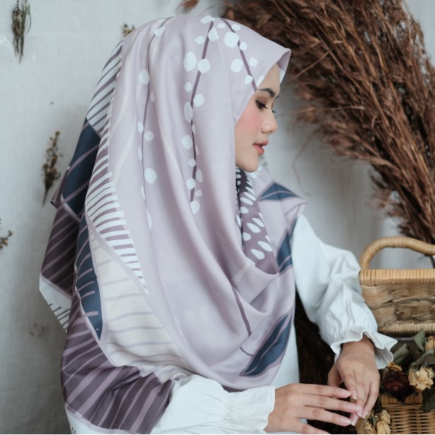 KERUDUNG SEGI EMPAT PRINTING MOTIF JILBAB SEGIEMPAT HIJAB SEGIEMPAT SCARF PARVEEN