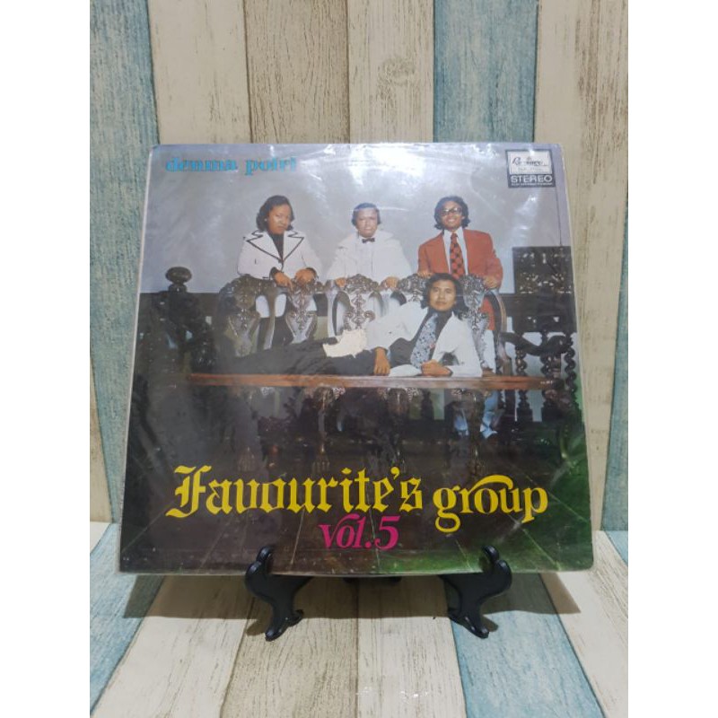 Favourite's Group Vinyl