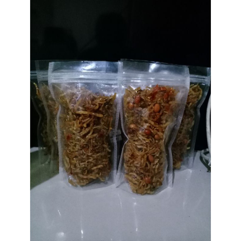 

kentang mustofa pedas 100 gram,250 gram,500 gr