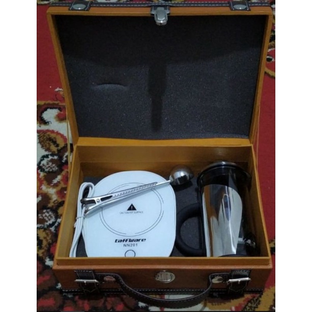 

Hadiah Kopi Gayo Paket Koper Isi French Press, Electric Warmer Heating