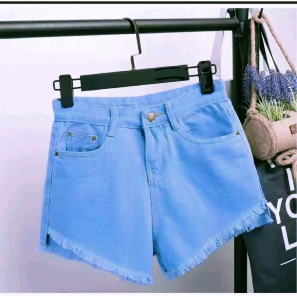 SUMMER HOTPANTS / CELANA PENDEK JEANS WANITA / HOT PANTS WANITA / HOT PANTS JEANS / HOT PANT JEANS RAWIS PREMIUM QUALITY / HOT PANT JEANS PREMIUM/POINTCLOTING