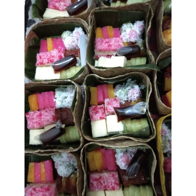 

Kemasan Besek Sedang