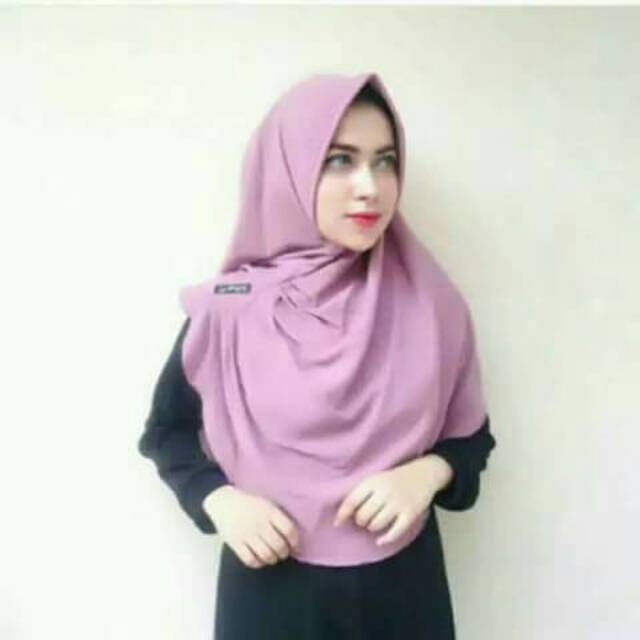 Hijab instan terlaris naura grosir ecer bandung tanah abang kudus