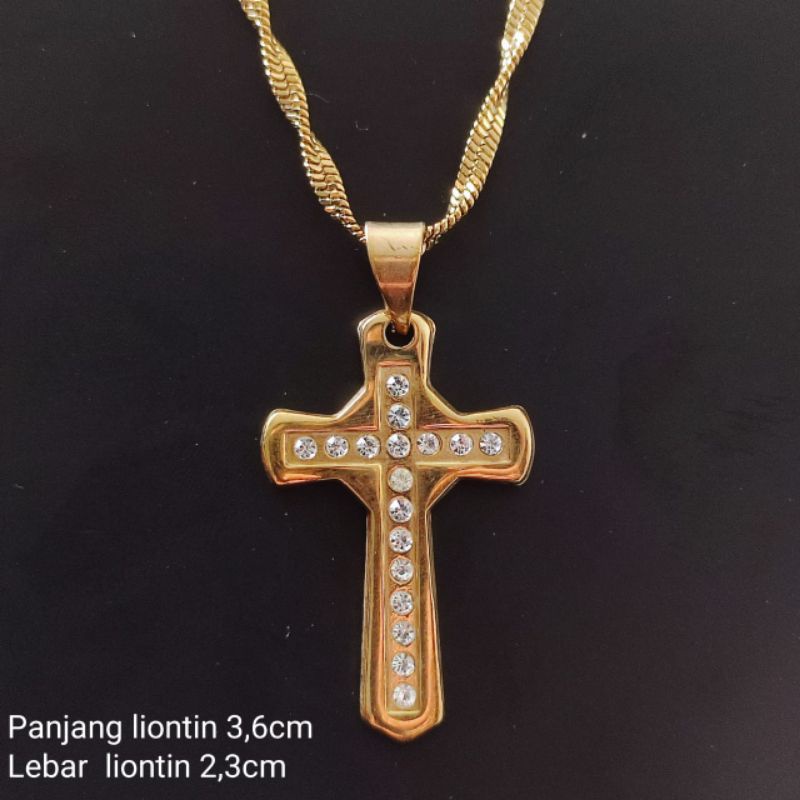 Kalung Salib Yesus Titanium Import Warna Emas