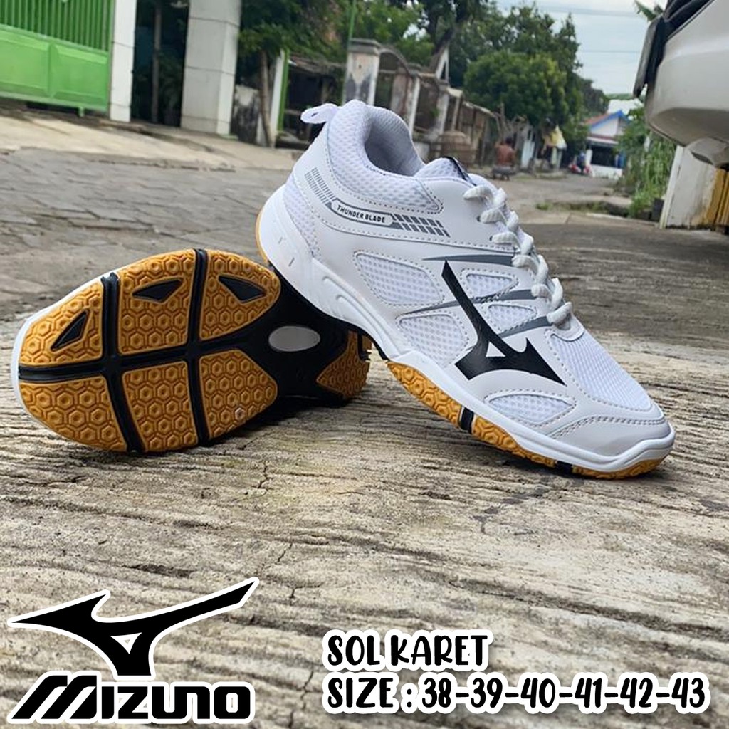 Sepatu Pria Olahraga Mizuno Thunders Sepatu Badminton Sepatu Olahraga Indoor Outdoor Pria Original