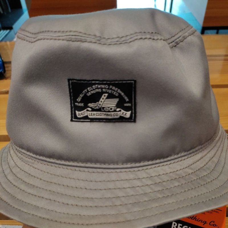 Lea Topi