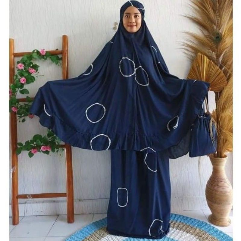 Mukena Bali Jumbo Warna Dasar Putih Motif Bunga Cantik