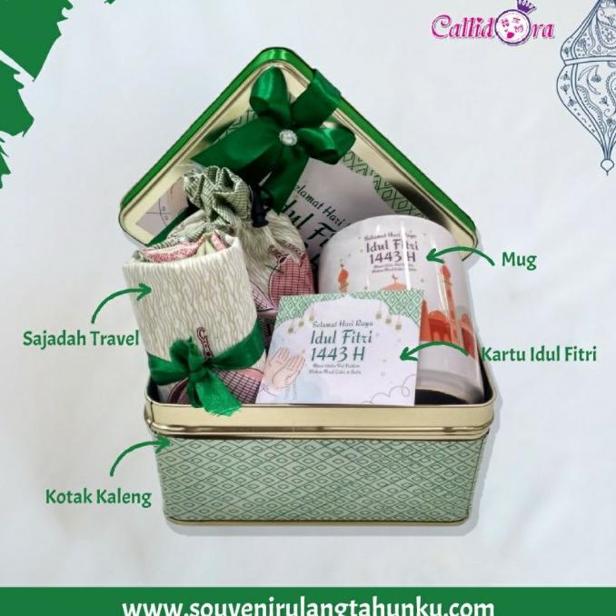 

Hampers lebaran sajadah tasbih mug lebaran