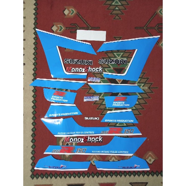 striping suzuki rgr 150 bodi sprinter fering crystal warna biru