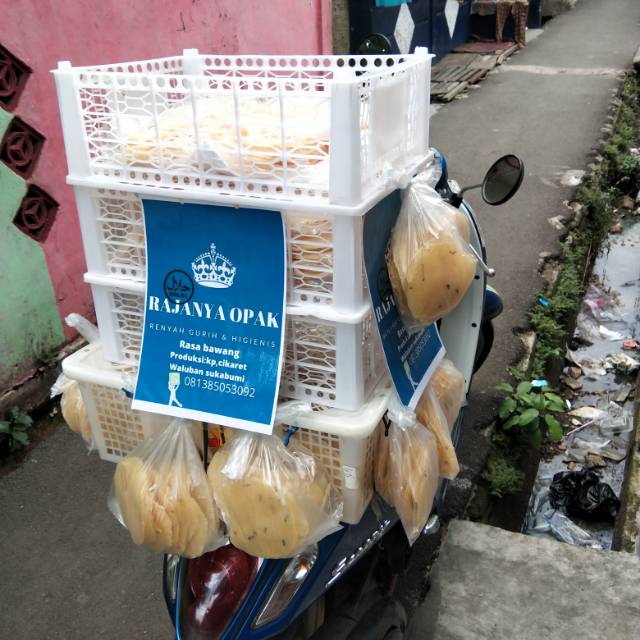 

Enye opak singkong pilihan asli renyah dan gurih dari sukabumi