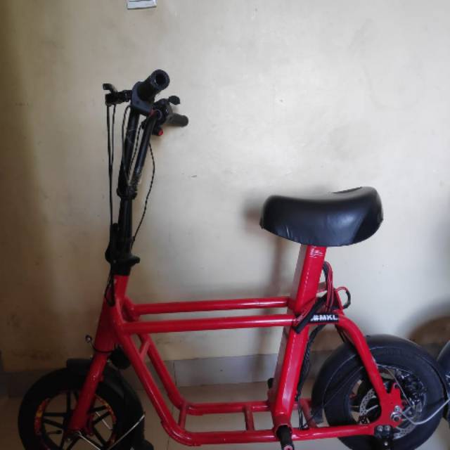 sepeda listrik fiido prelov