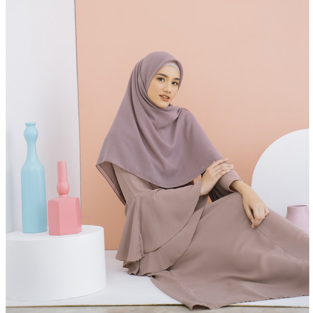 Lozy Hijab - [Defect] Mima Square Syari ( Hijab Segiempat Voal )-Soft Dark Grey