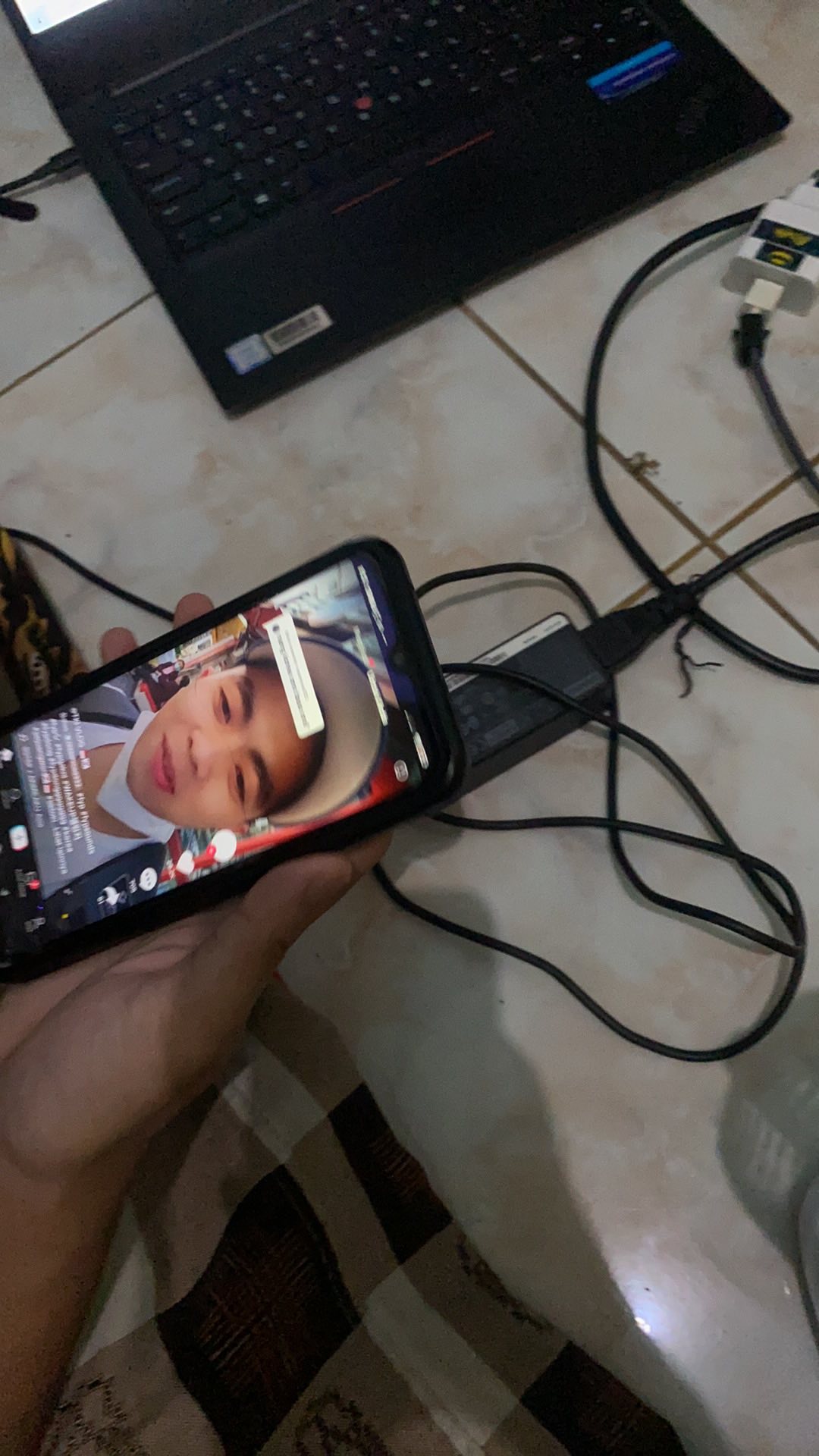 Pradawita Krisna  Kemeja Lengan Pendek 1a-hitam