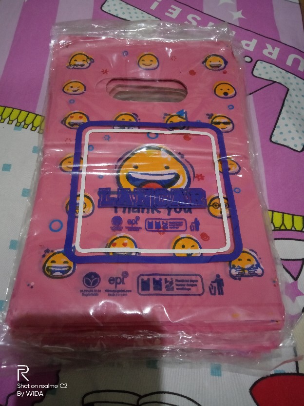 3 Pak [3 X 1 Pack] Kantong Plastik Smile Uk 15