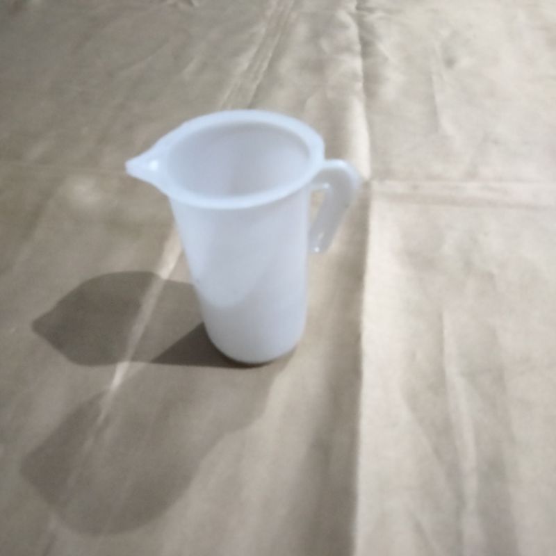 Gelas takaran oli vespa oli samping vespa