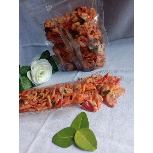 

krupuk seblak (Khas daun jeruk)