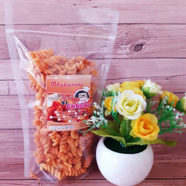 

MAKARONI ULIR 100 GRAM KEMASAN POUCH