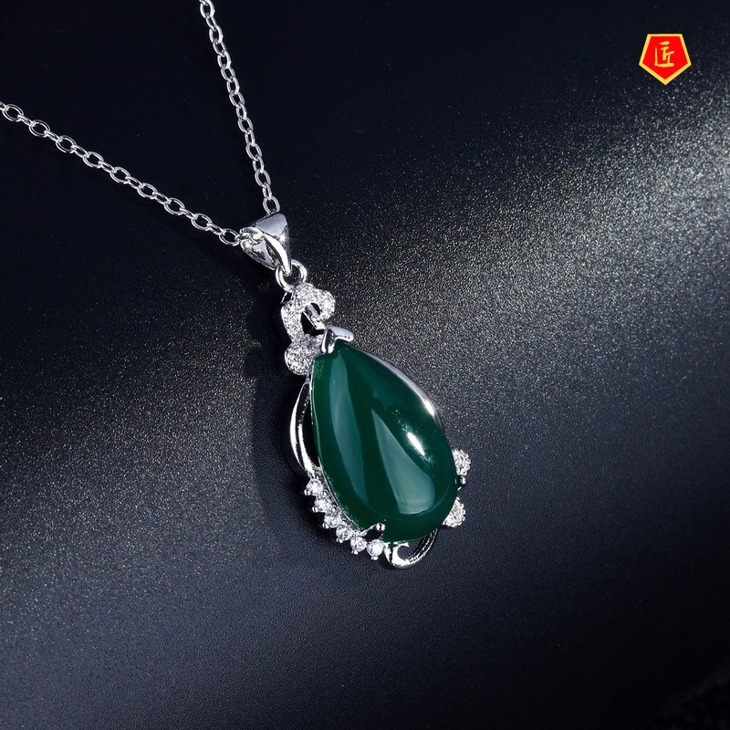 [Ready Stock]Green Chalcedony Bow Pendant Korean Style Simple Elegant