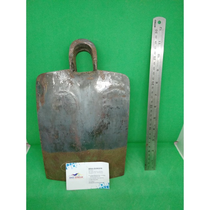 Cangkul Chillington Crocodile (Tebal) +Gagang Cangkul