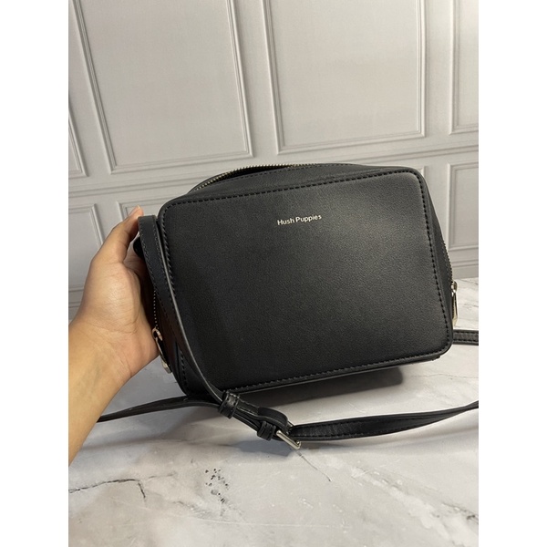 Preloved tas hush puppies brighton