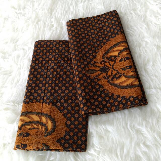 Kain Jarik Batik Solo Truntum Garuda