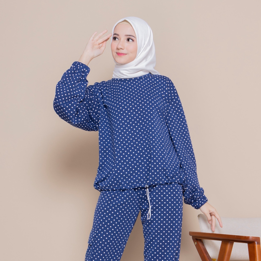 Putri dania setelan polka babyterry