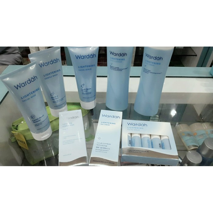 Wardah Lightening Series Paket Hemat - STEP 1