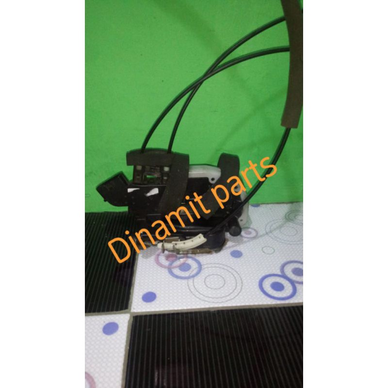 door lock pintu aktuator nissan grand livina depan kanan